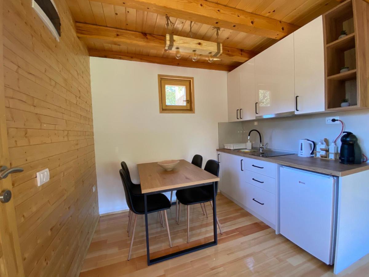 Apartman Lenka โมกราโกรา ภายนอก รูปภาพ