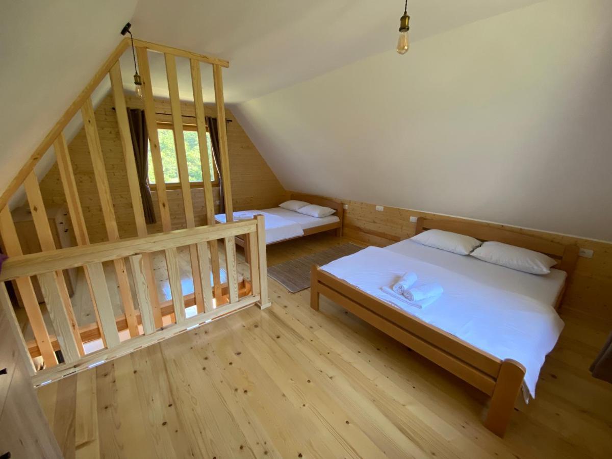 Apartman Lenka โมกราโกรา ภายนอก รูปภาพ