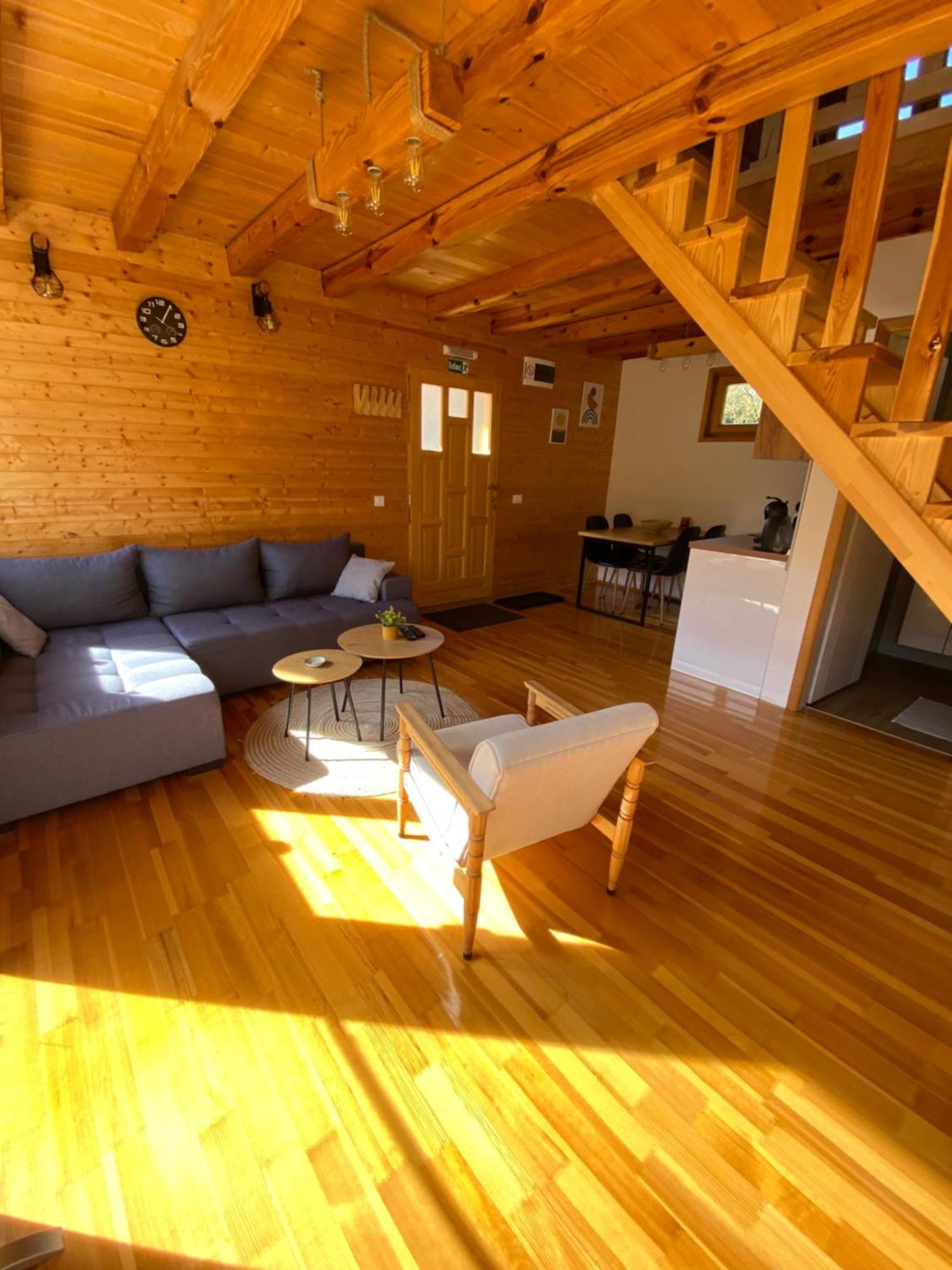 Apartman Lenka โมกราโกรา ภายนอก รูปภาพ